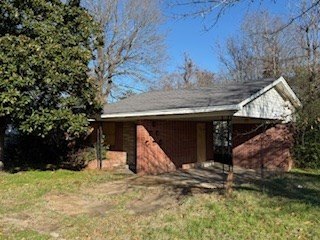 Single Family 3BR 1BA - 607 Miller Avenue, Greenwood, MS