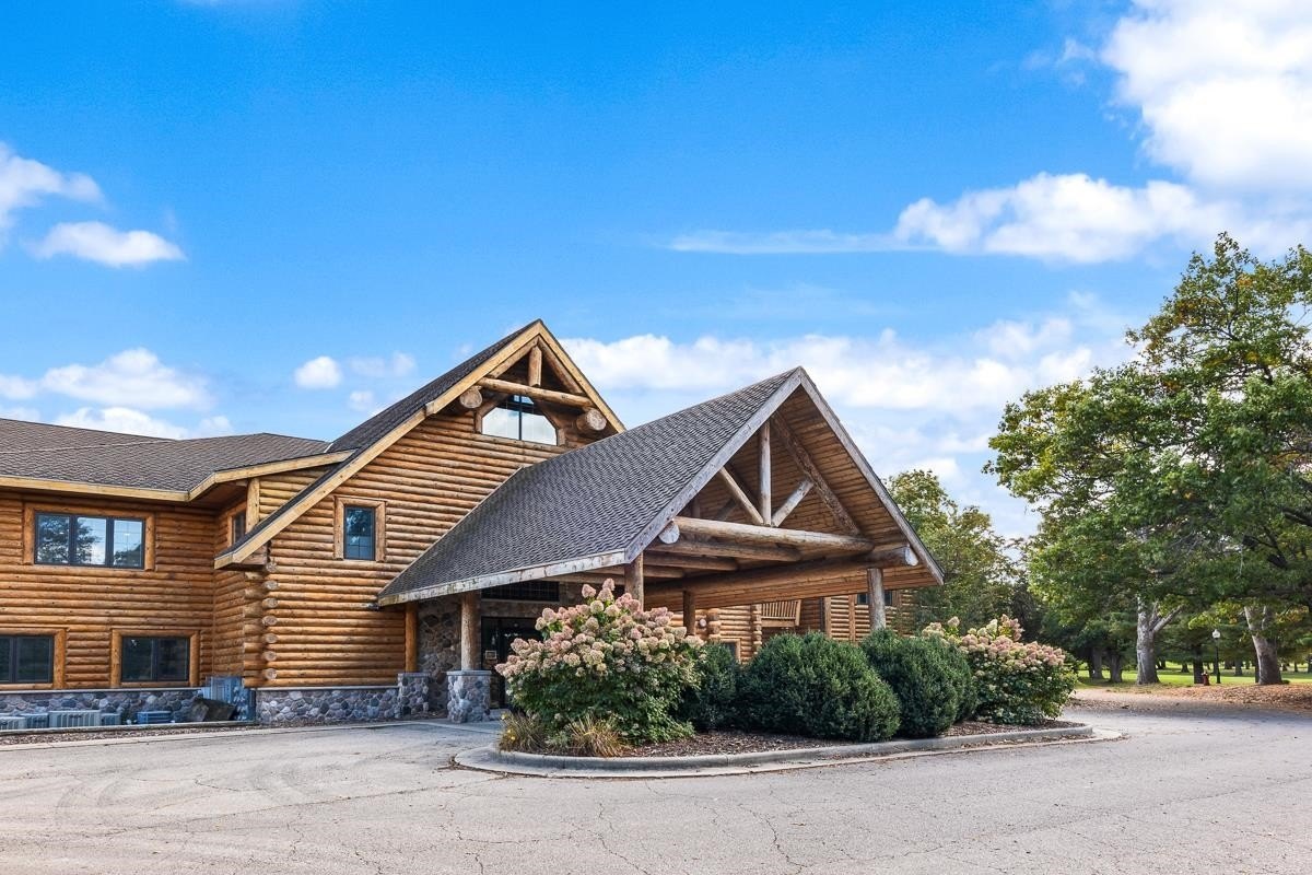 Condo 3BR 3BA - 695 South Street, Green Lake, WI