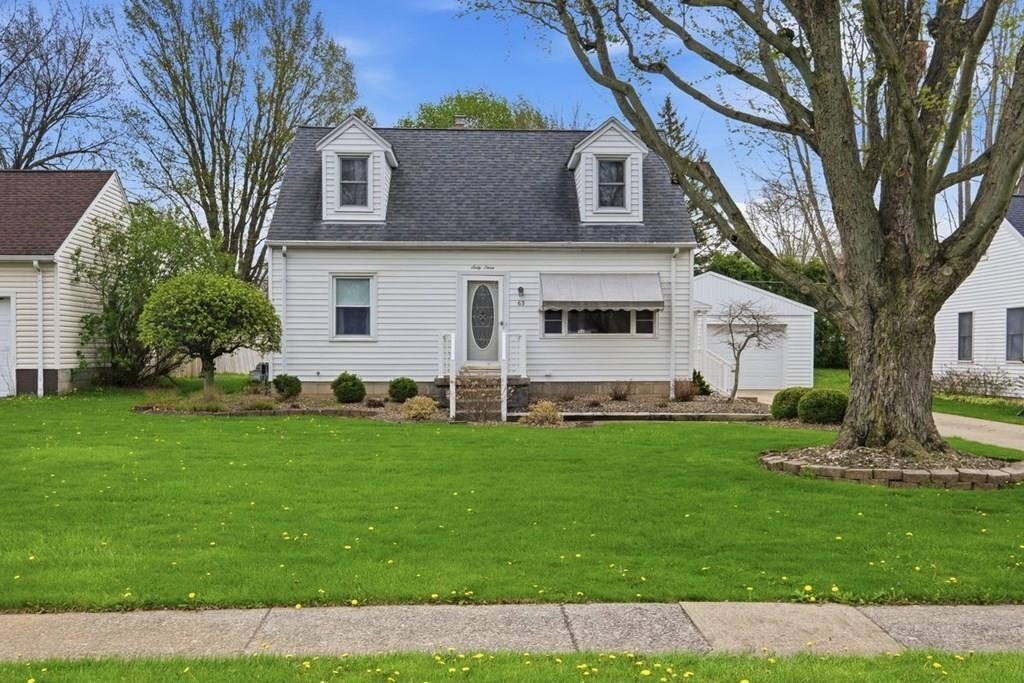 Single Family 3BR 1BA - 63 Roberts Drive, Shelby, OH