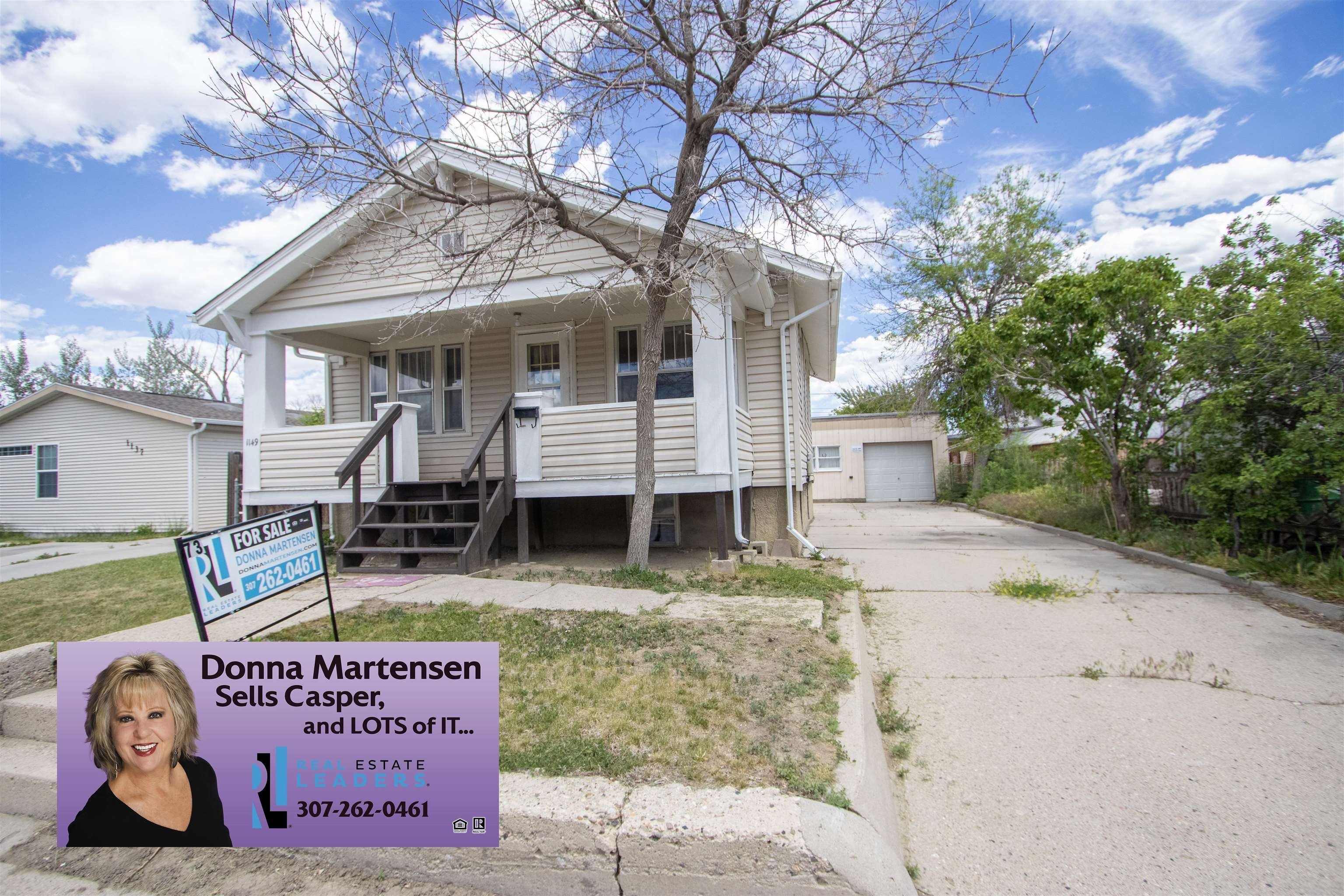 Single Family 3BR 2BA - 1149 S Cherry ST, Casper, WY