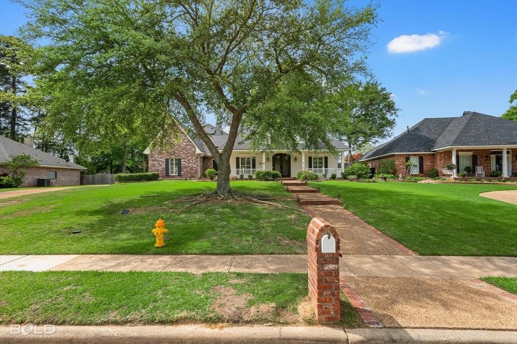 Single Family 5BR 4BA - 9444 Wrenwood Boulevard, Shreveport, LA