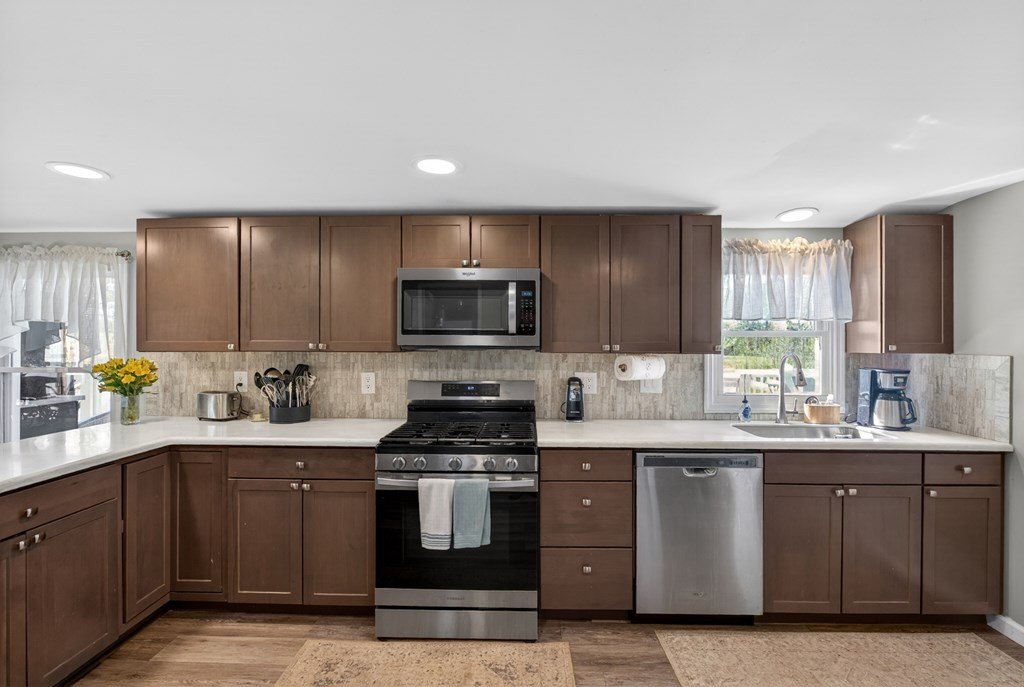 Single Family 4BR 3BA - 1311 Overton Road, Victoria, VA