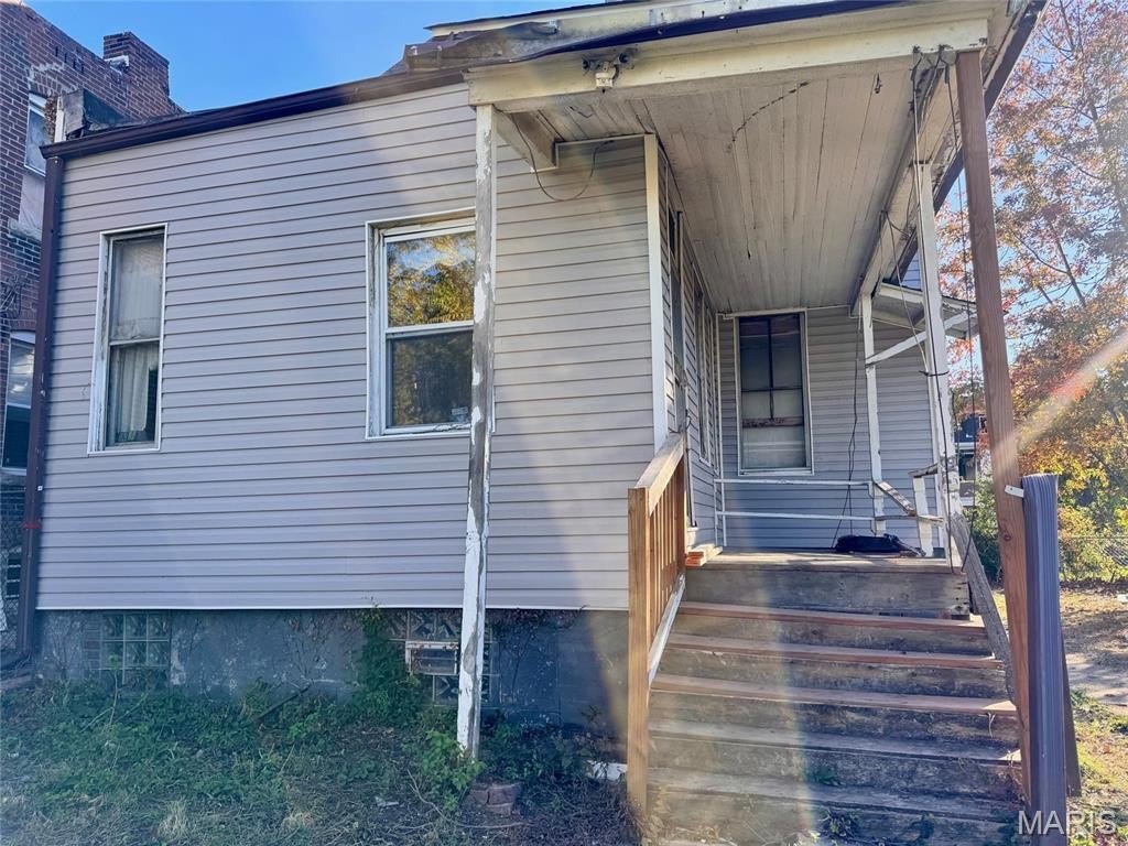 Single Family 3BR 2BA - 753 Aubert Avenue, St Louis, MO