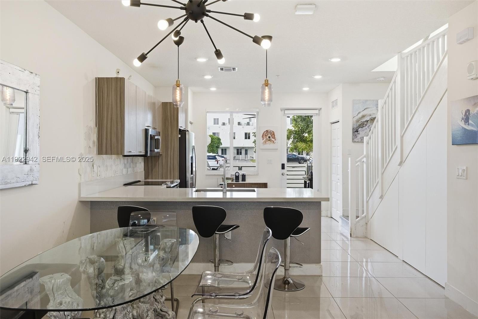 Condo 3BR 3BA - 6420 NW 102nd Path, Doral, FL