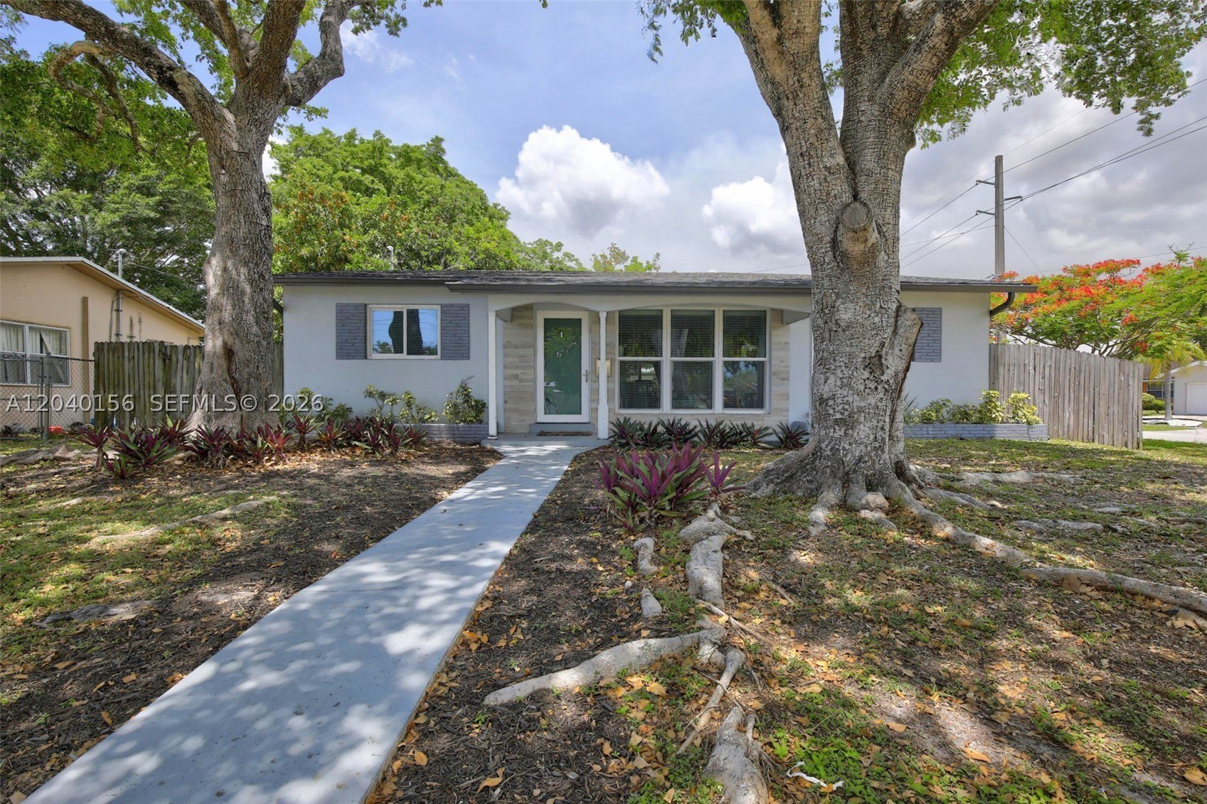 Single Family 3BR 2BA - 2220 N 40th Ave, Hollywood, FL