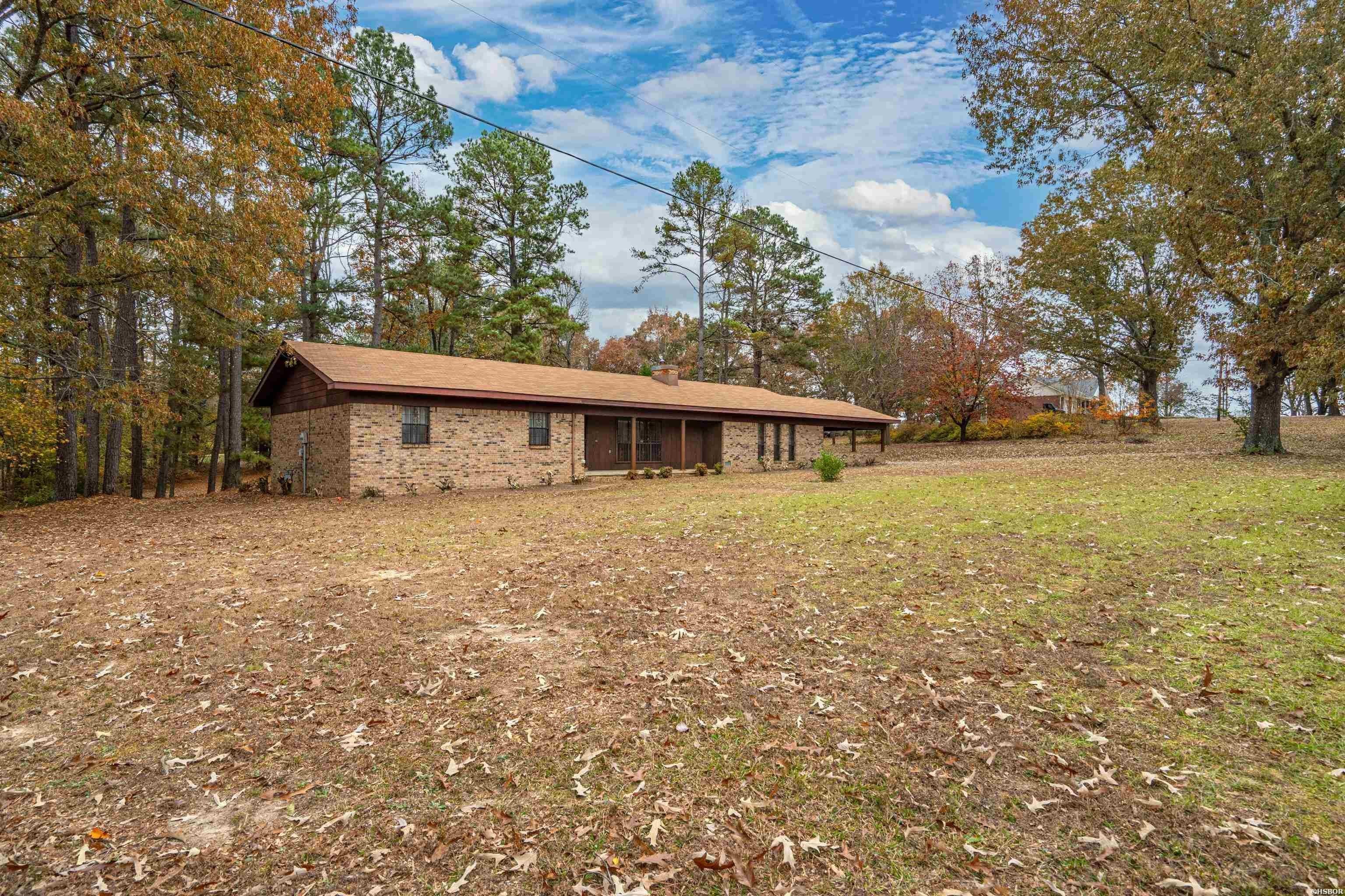 Single Family 3BR 3BA - 1068 SPRING HOUSE Road, Malvern, AR