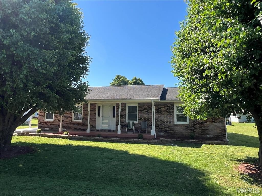 Single Family 3BR 2BA - 220 Navajo Street, Piedmont, MO