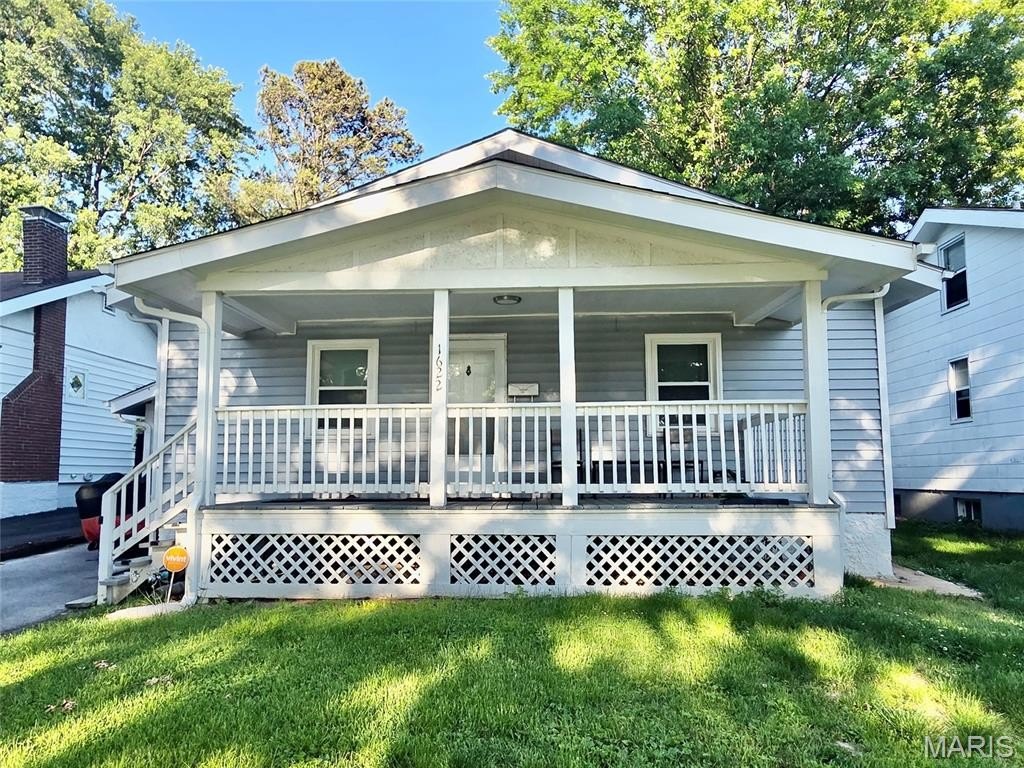 Single Family 2BR 1BA - 1622 Quendo Avenue, University City, MO
