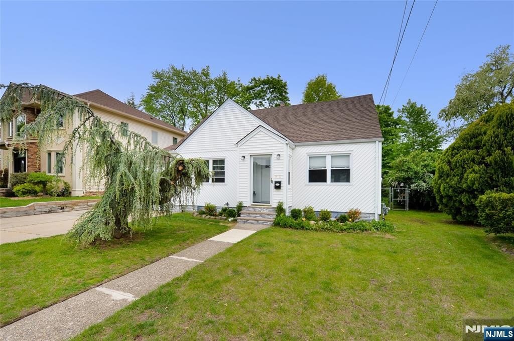 Other 4BR 3BA - 39-22 Vanore Drive, Fair Lawn, NJ