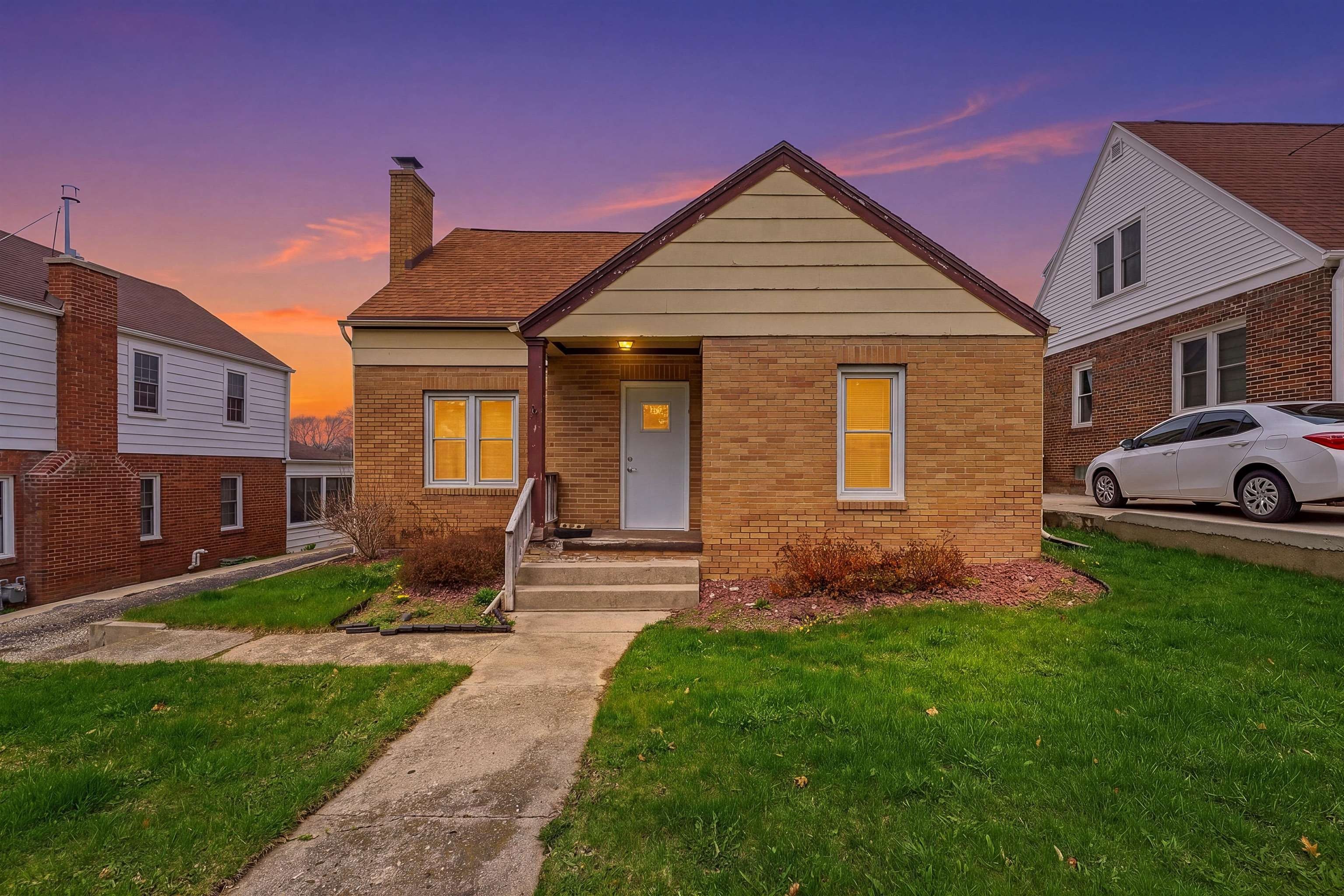 Other 2BR 1BA - 612 W Mackie Street, Beaver Dam, WI
