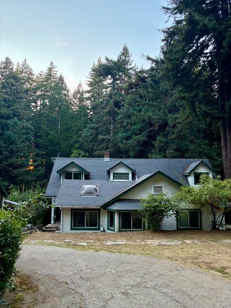 Single Family 3BR 5BA - Address not disclosed, SANTA CRUZ, CA