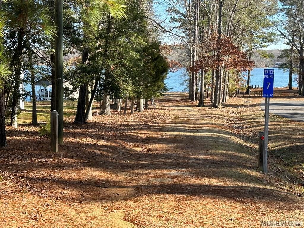 54 N Robinson Dr