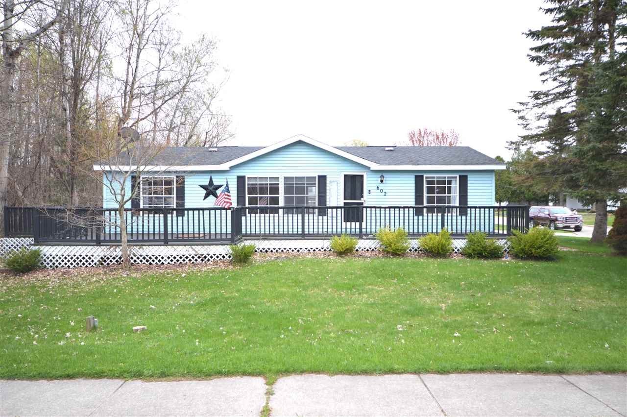 Single Family 3BR 2BA - 602 Vogel, Boyne City, MI