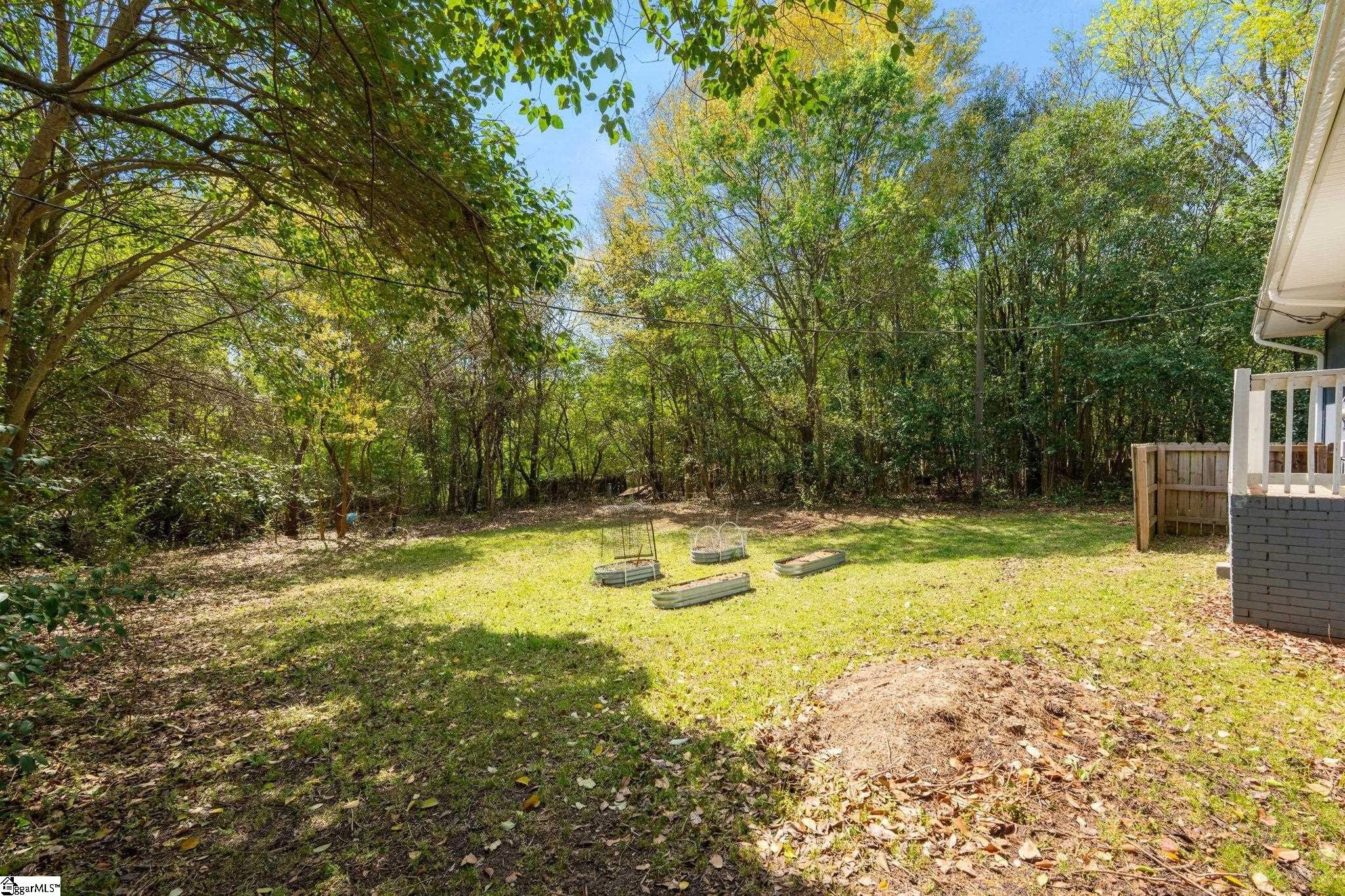 Single Family 4BR 1BA - 1919 El Camino Real Road, Spartanburg, SC