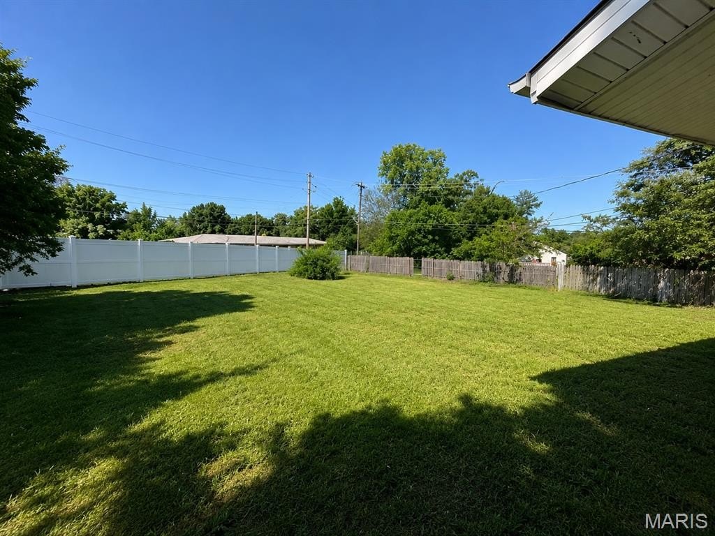 Single Family 3BR 1BA - 6005 Shillington Drive, Berkeley, MO
