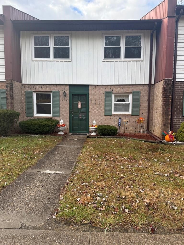 Single Family 2BR 2BA - 117 Lode Drive, BECKLEY, WV