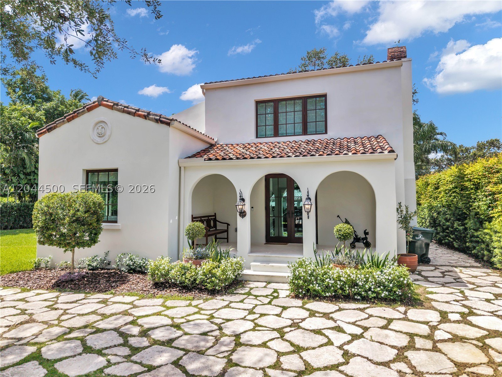 Single Family 3BR 3BA - 5730 SW 49th St, South Miami, FL