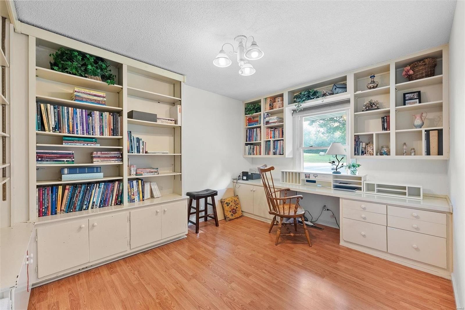 10 Forest Rdg Ln  