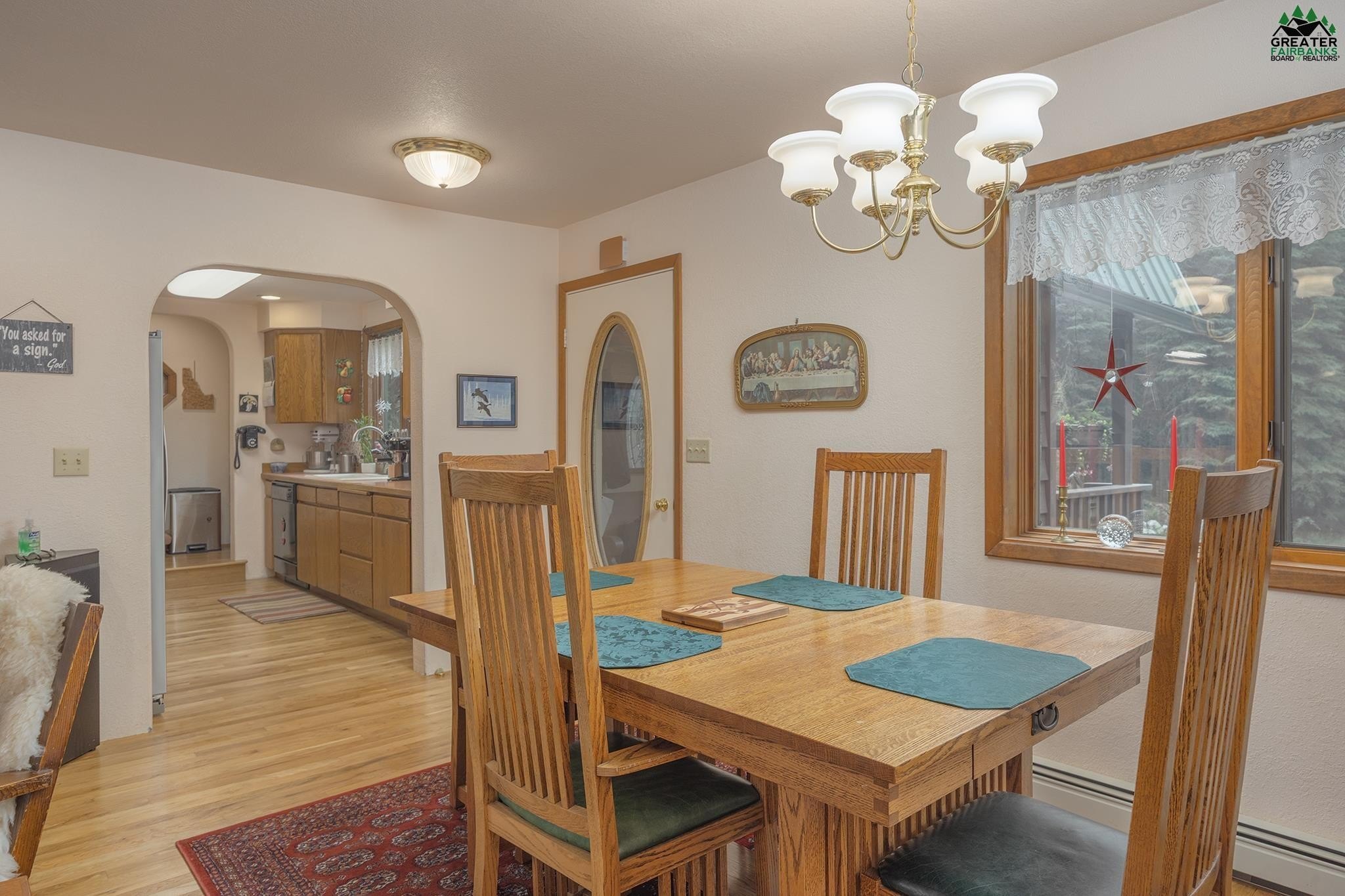 Single Family 3BR 3BA - 1825 WOODBINE DRIVE, Fairbanks, AK