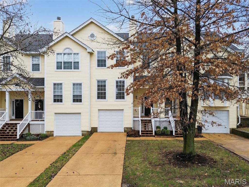 Condo 3BR 3BA - 1503 Whispering Creek Drive, Ballwin, MO