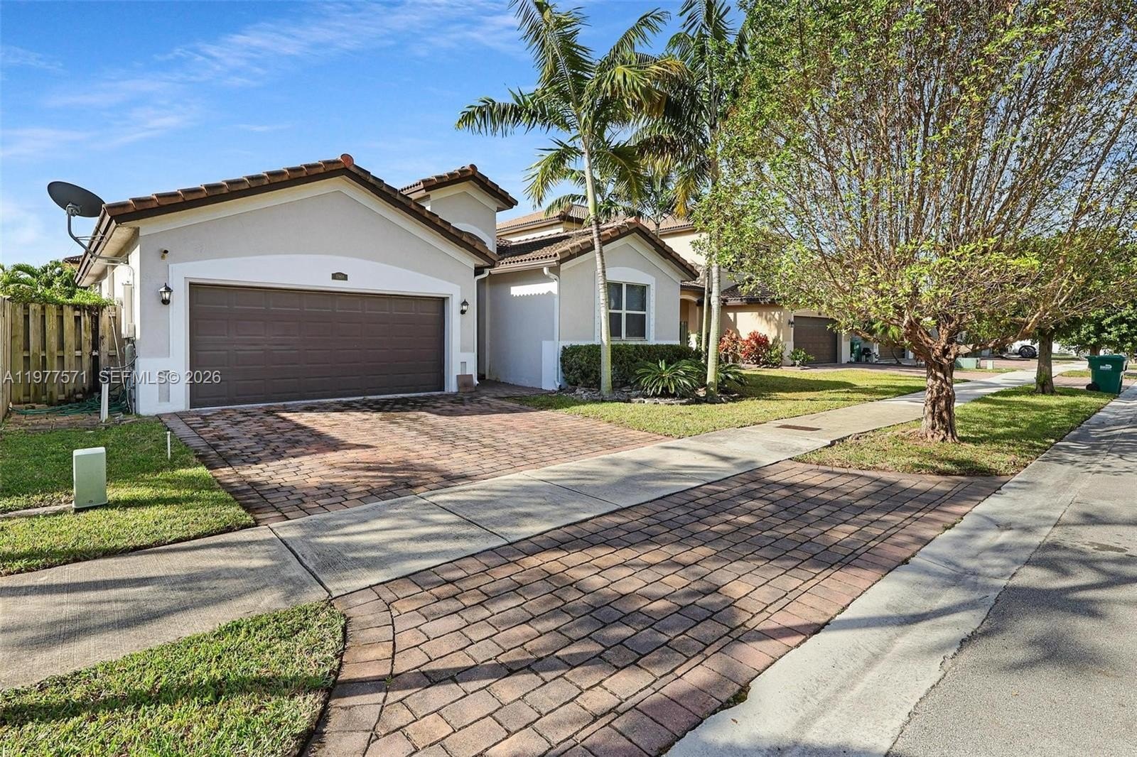 Single Family 4BR 2BA - 11868 SW 253rd St, Homestead, FL