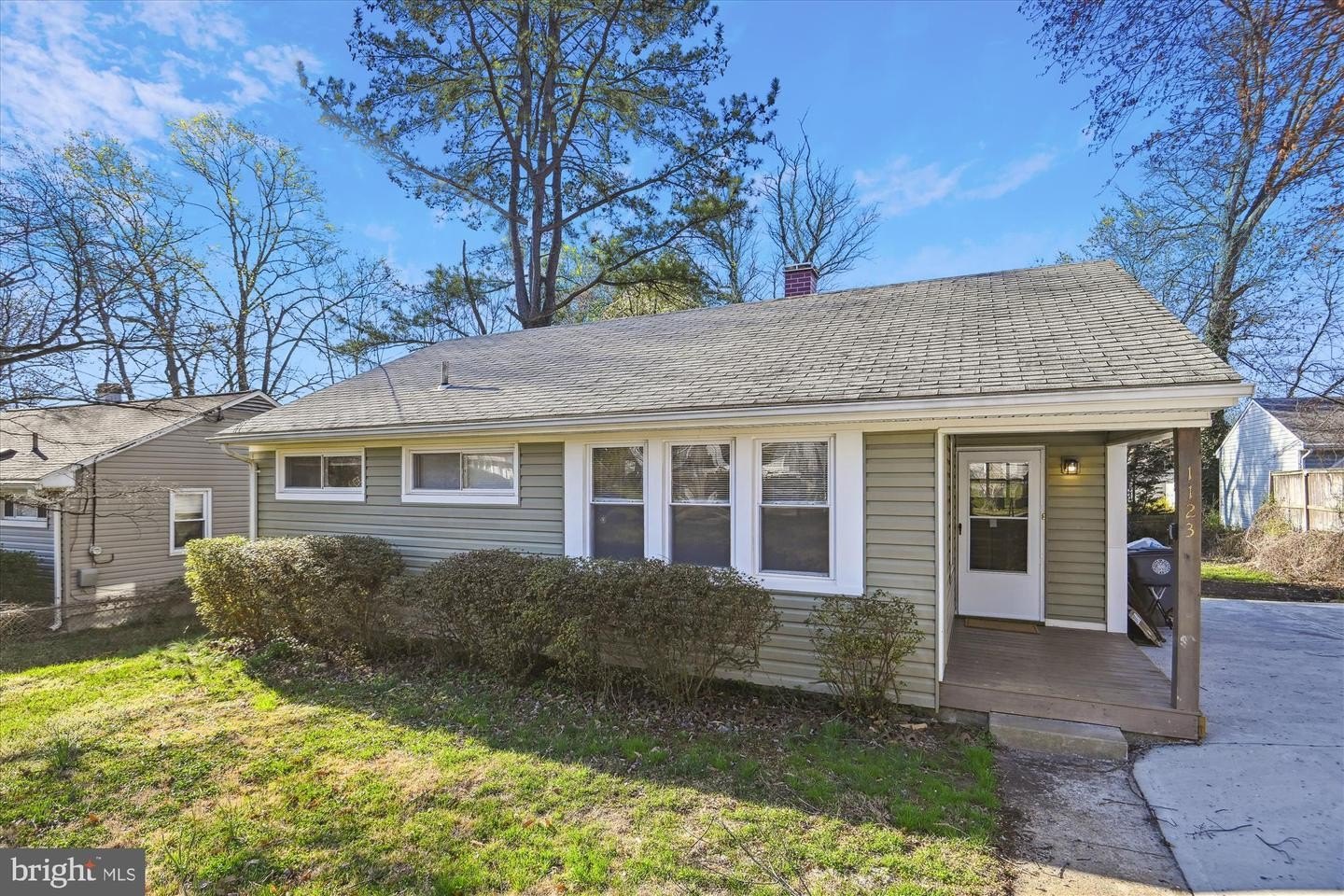 Single Family 3BR 1BA - 1123 PARRISH DR, ROCKVILLE, MD