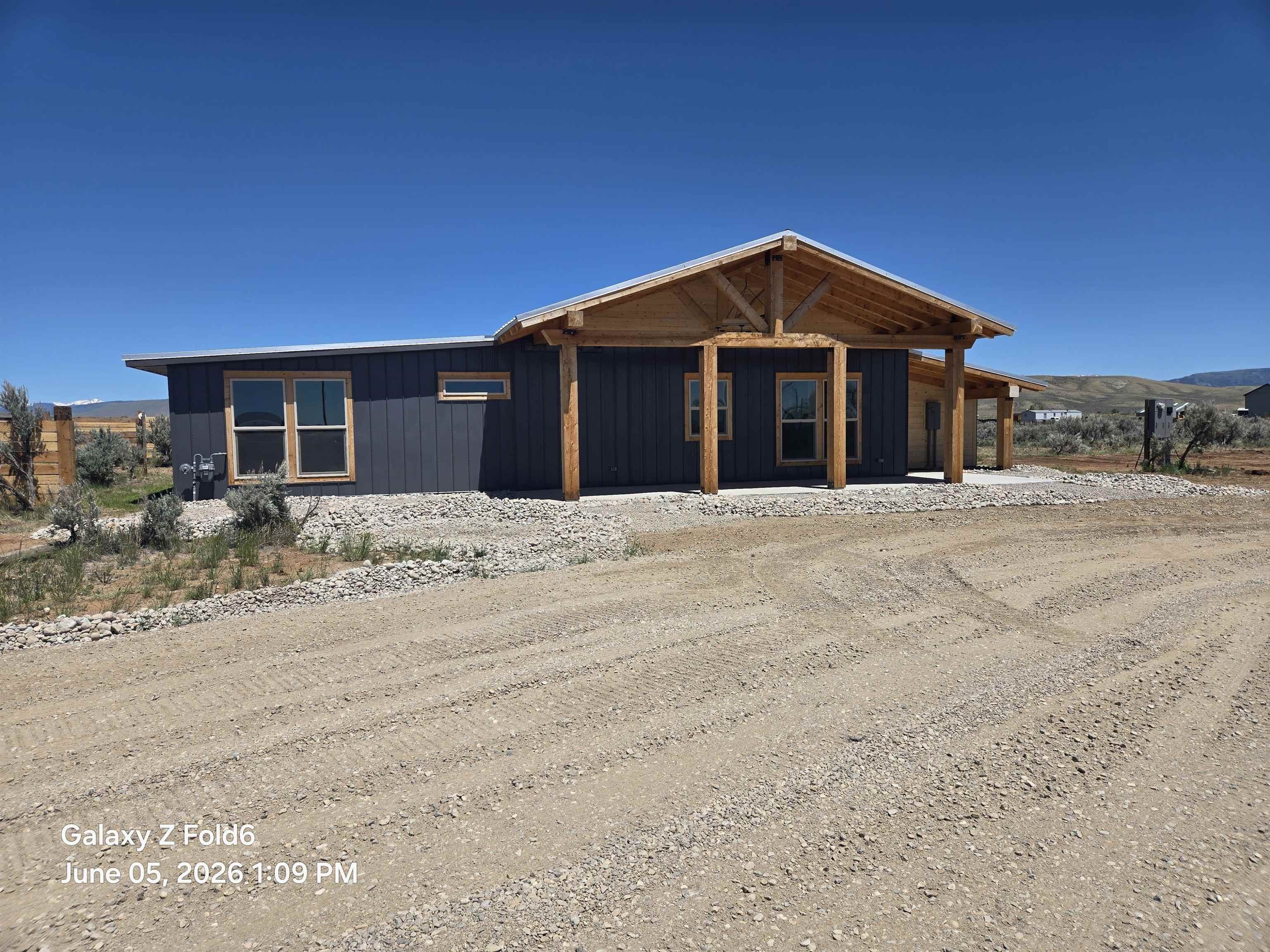 Single Family 3BR 2BA - 45 Frontage Road, Boulder, WY