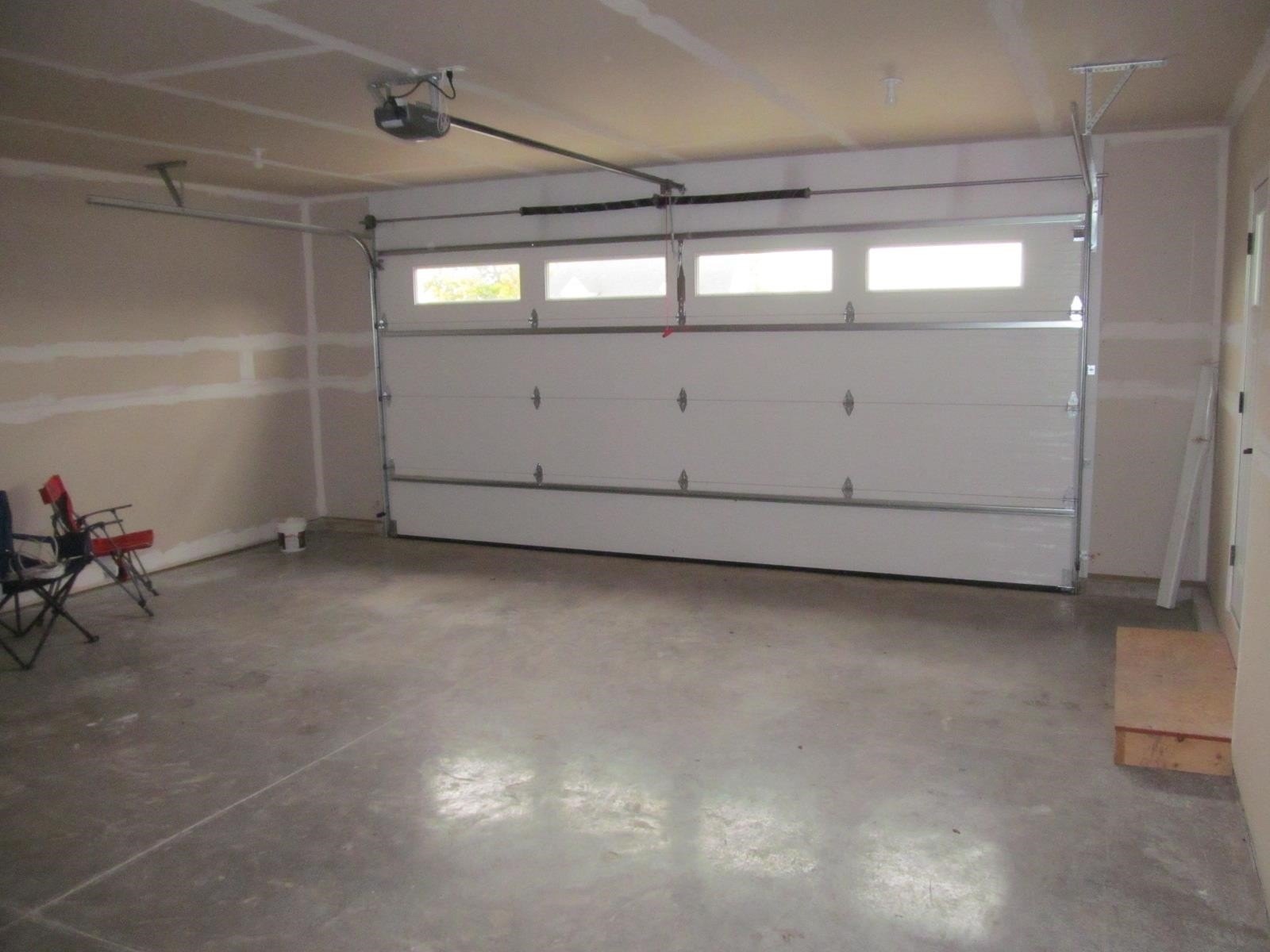 Condo 3BR 2BA - 103 S Prospect Street, Montfort, WI
