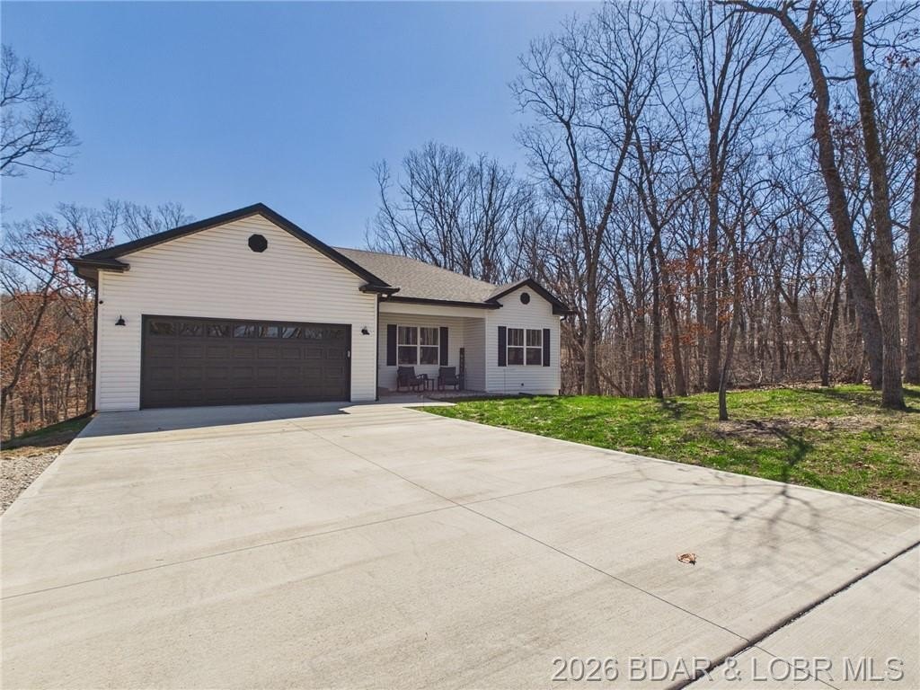 Single Family 5BR 4BA - 56 Nassau Circle, Four Seasons, MO