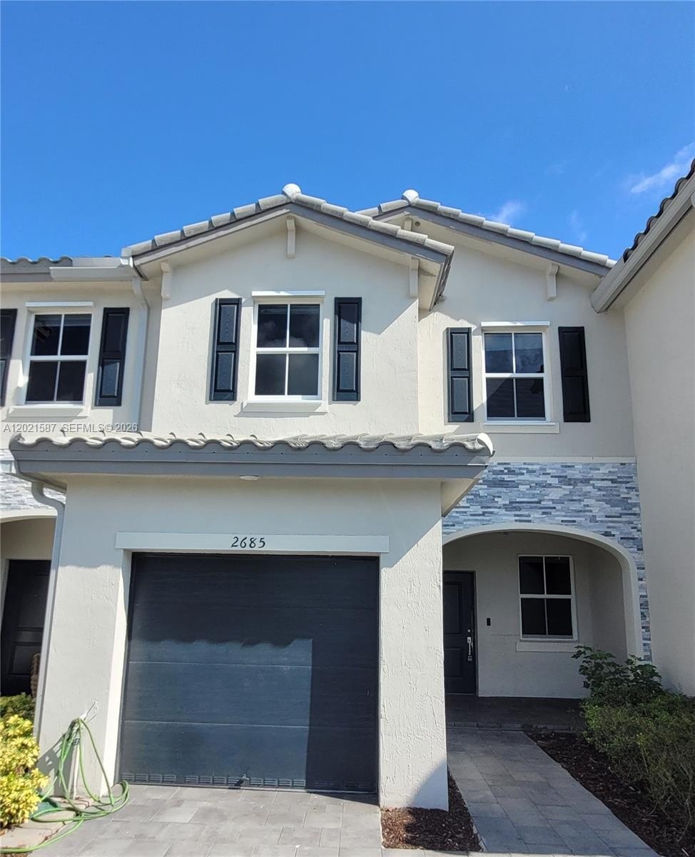 Single Family 3BR 3BA - 2685 SE 13th St, Homestead, FL
