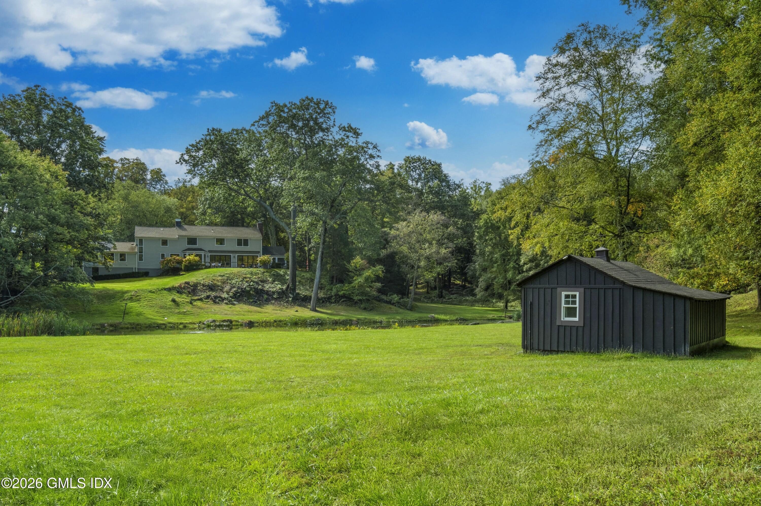 Single Family 5BR 6BA - 29 Hunting Ridge Road, Greenwich, CT