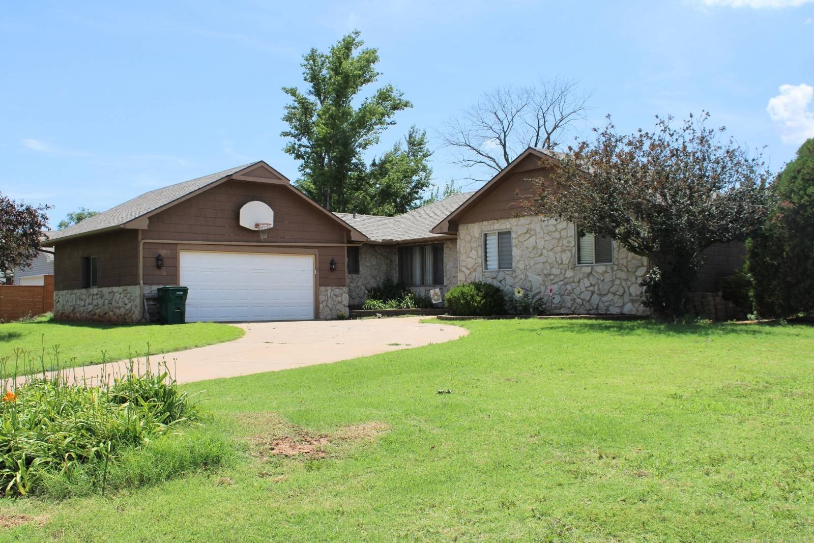 Single Family 3BR 3BA - 6 Diamond Court, Anthony, KS