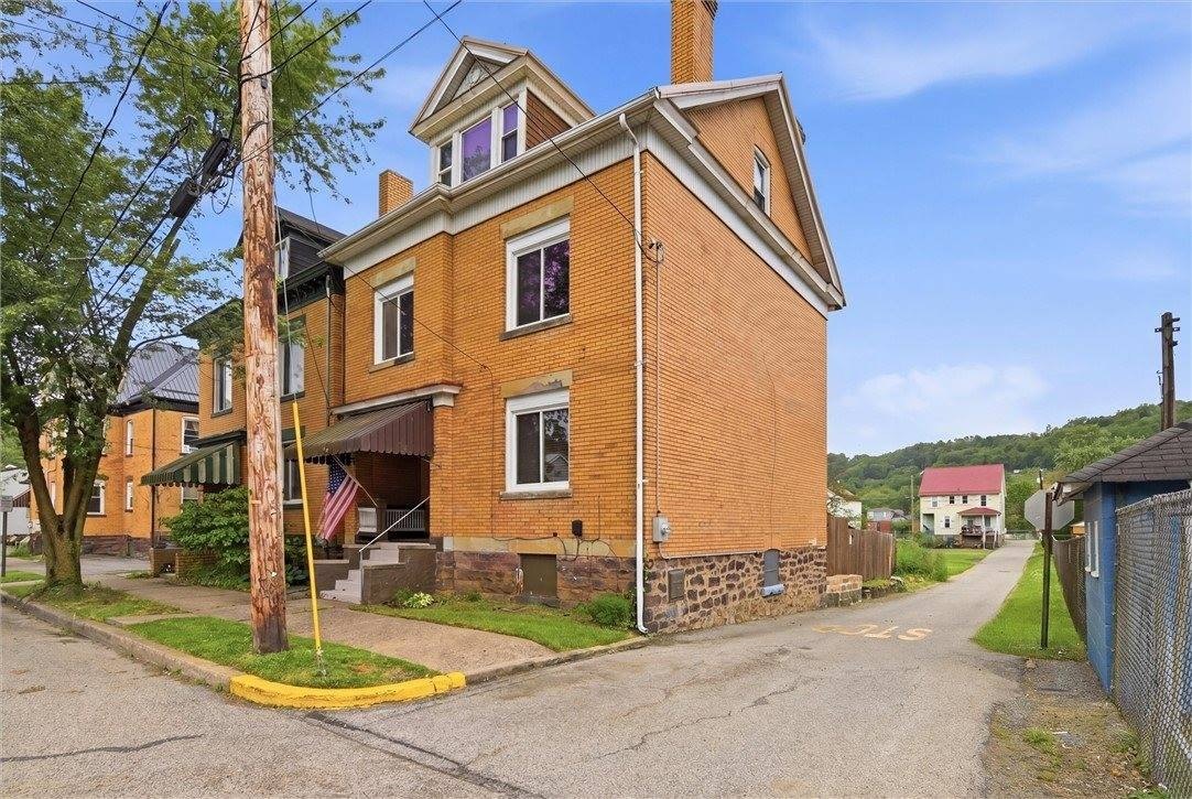 Other 4BR 2BA - 305 3rd St, Freeport Boro, PA