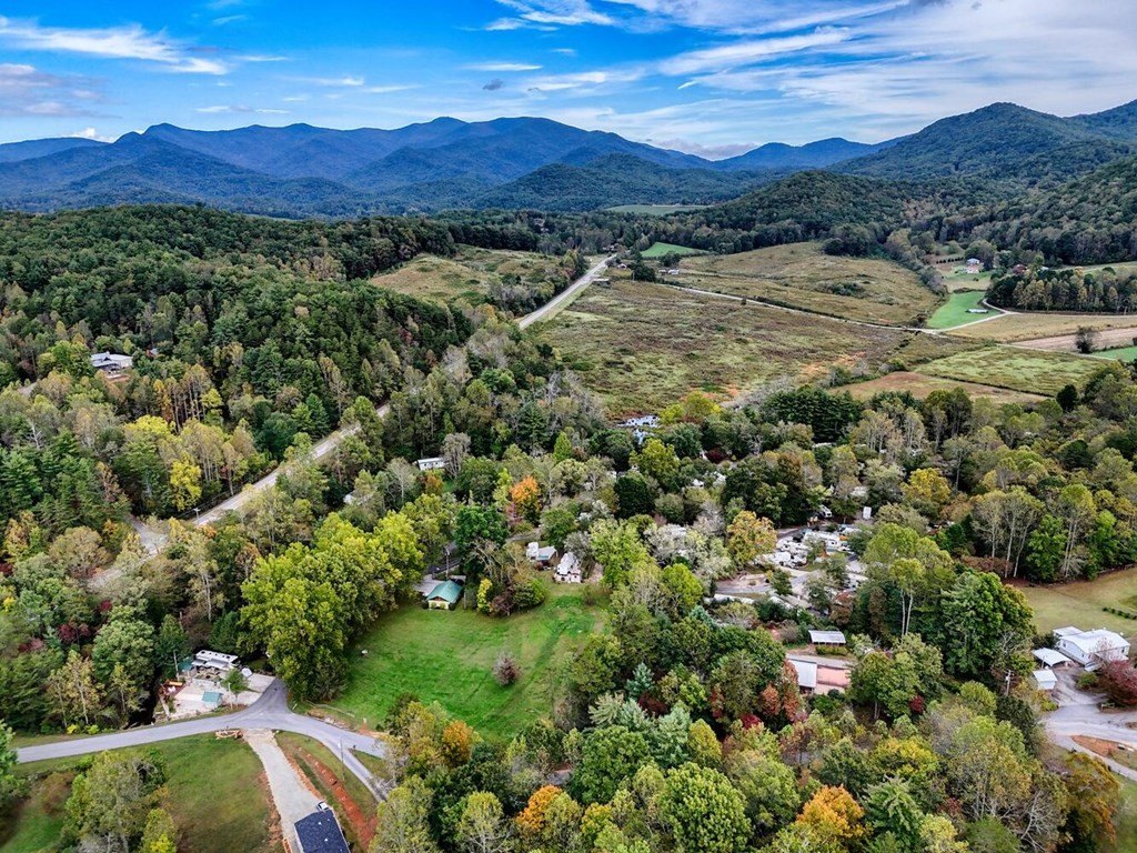Other 1BR 1BA - 65 Choestoe Valley Lane, Blairsville, GA