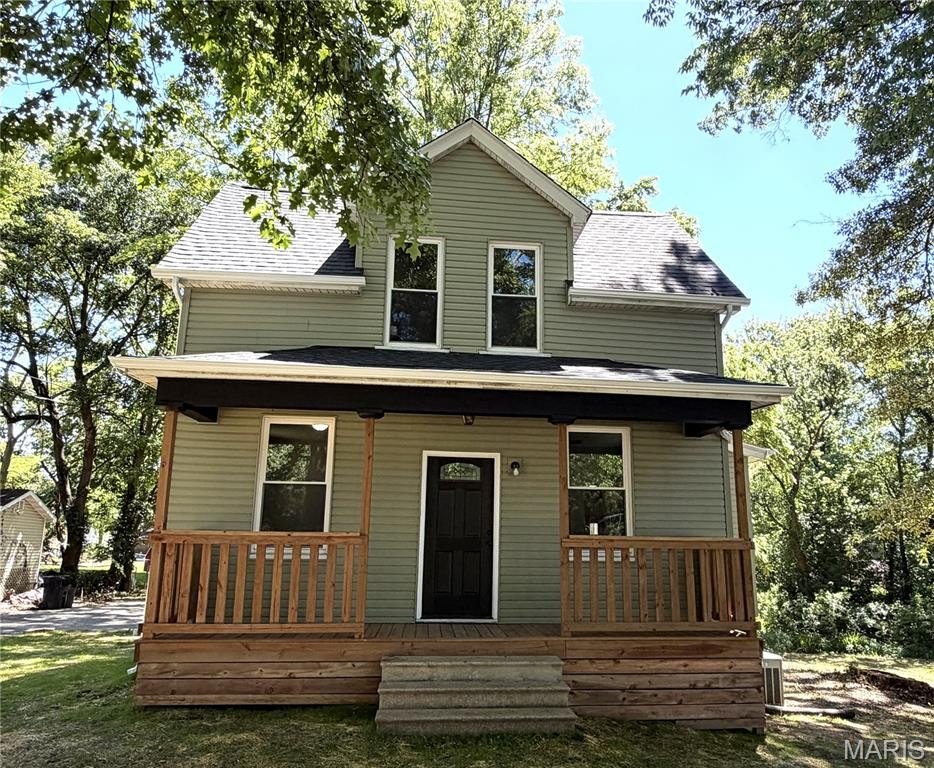Single Family 2BR 1BA - 710 Annex Street, Belleville, IL