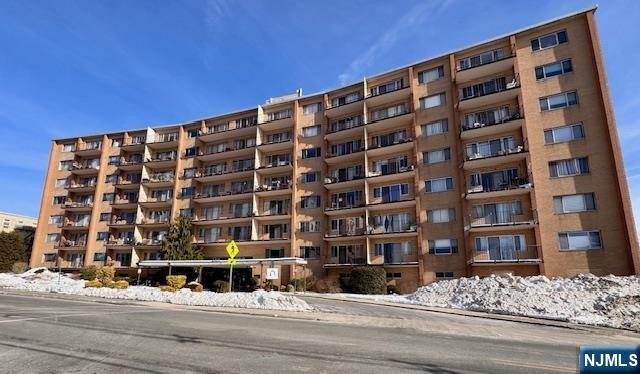 Co-op 1BR 1BA - 265 Main Street 108, Ridgefield Park, NJ
