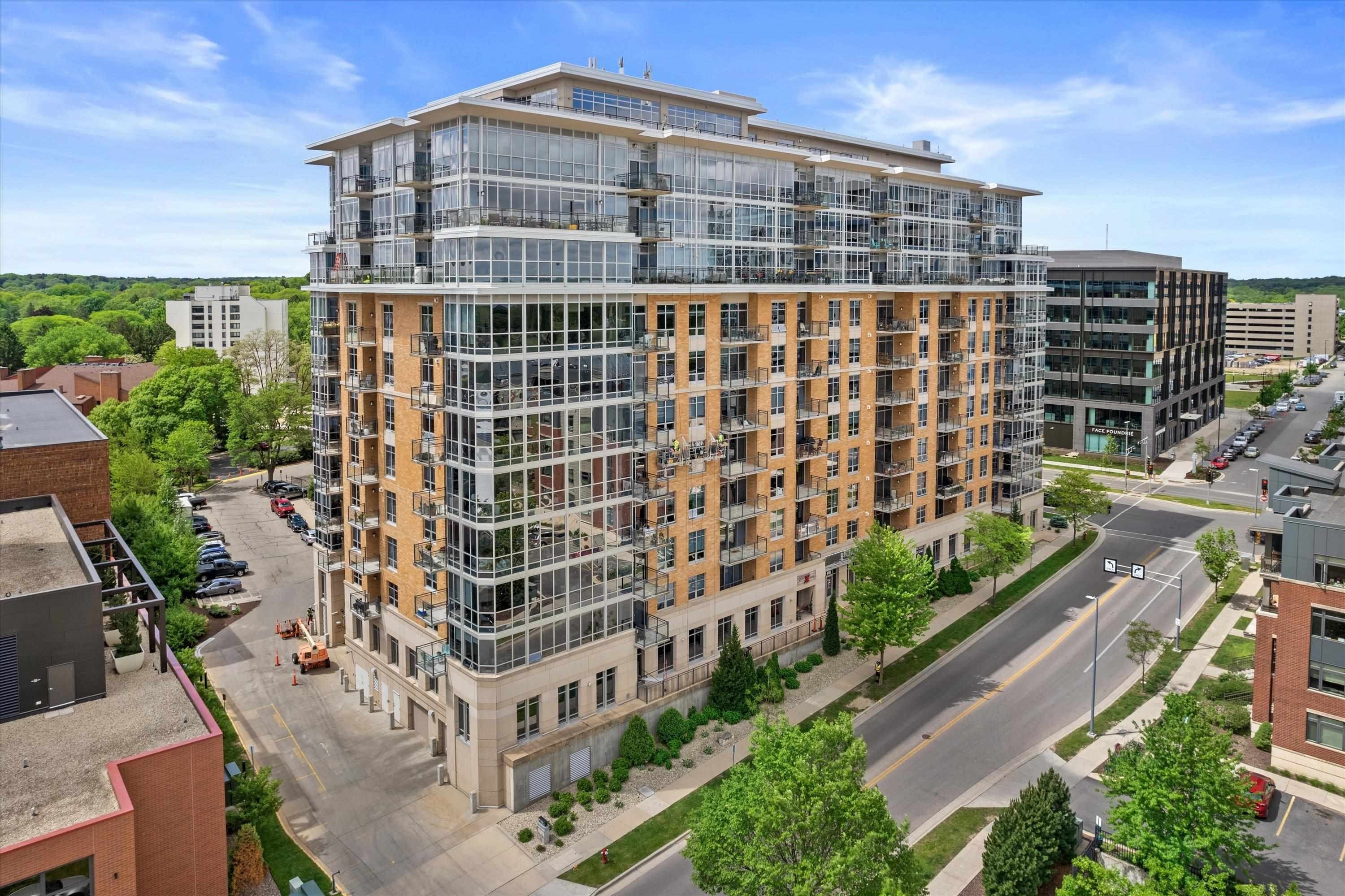 Condo 2BR 2BA - 625 N Segoe Road, Madison, WI