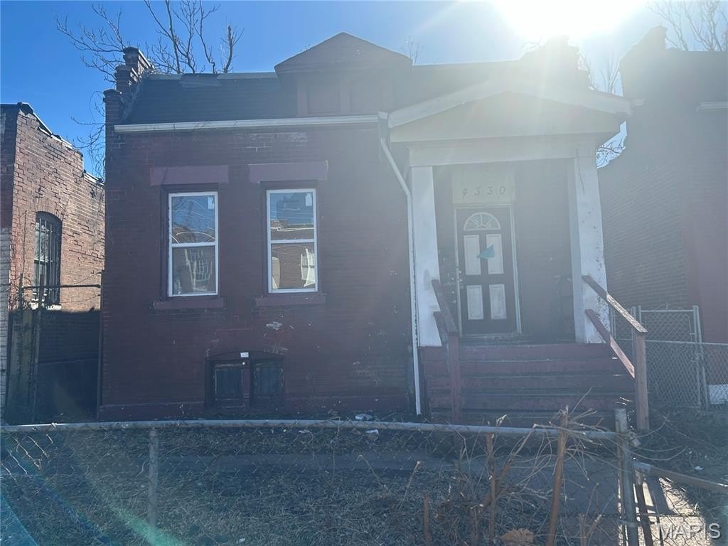 Single Family 2BR 1BA - 4330 Penrose Street, St Louis, MO