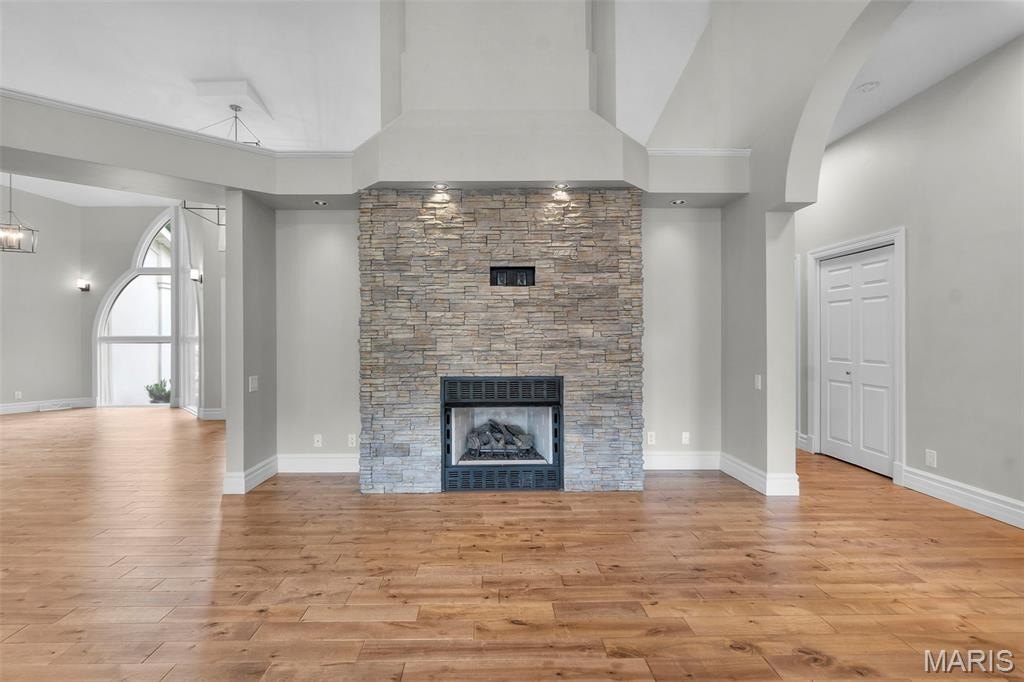 Single Family 5BR 4BA - 237 Kensington Lane, Cape Girardeau, MO