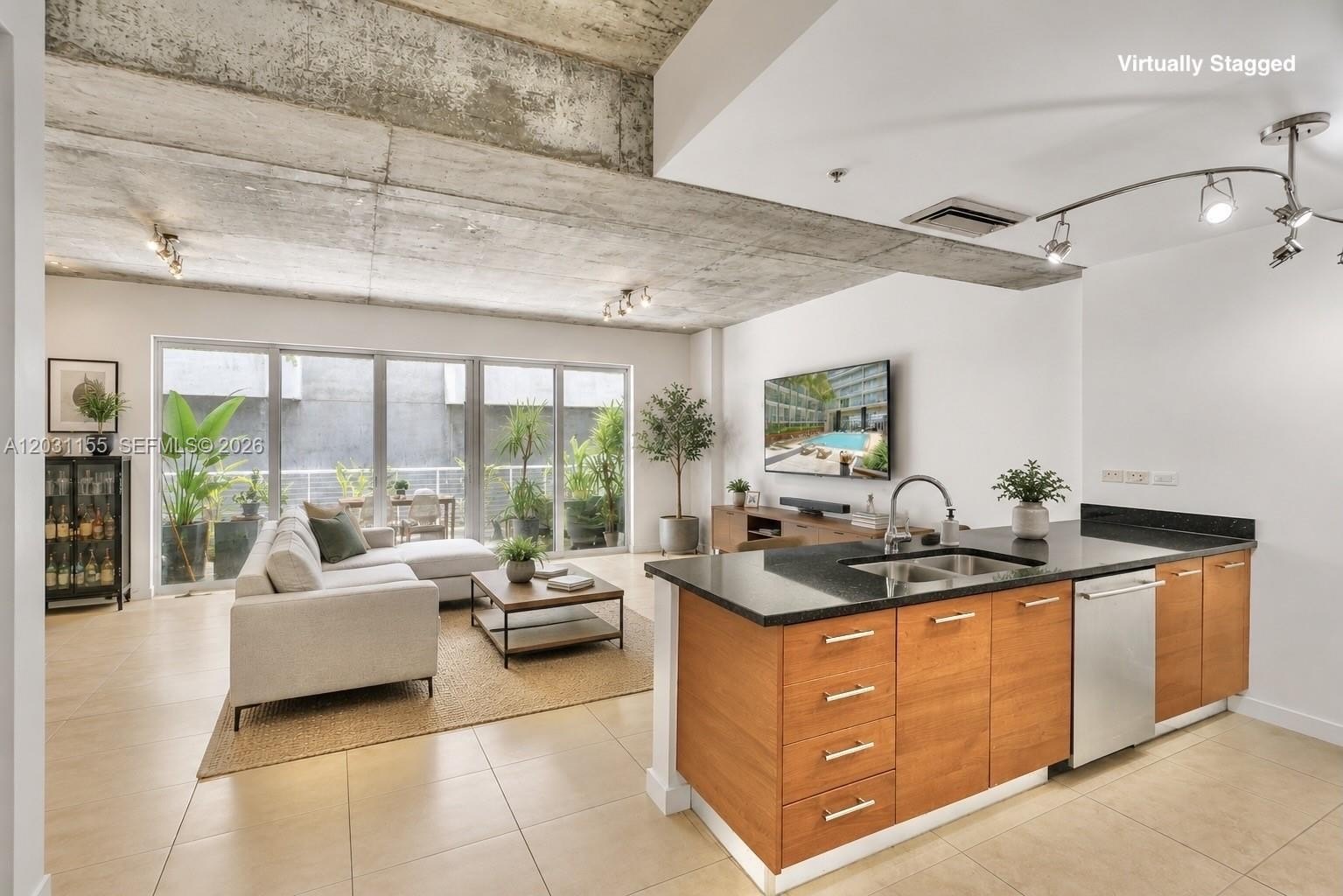 Condo 2BR 4BA - 3449 NE 1st Ave, Miami, FL