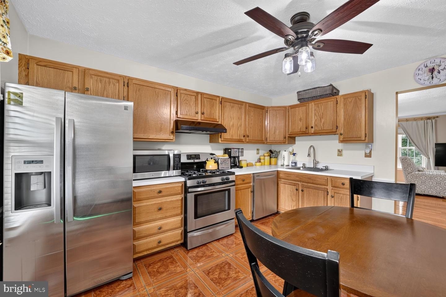 Single Family 4BR 4BA - 2526 REGAL PL, WALDORF, MD