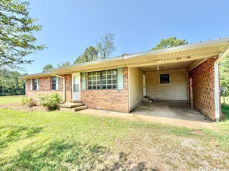 Single Family 4BR 2BA - 840 County Road 310, Tiplersville, MS