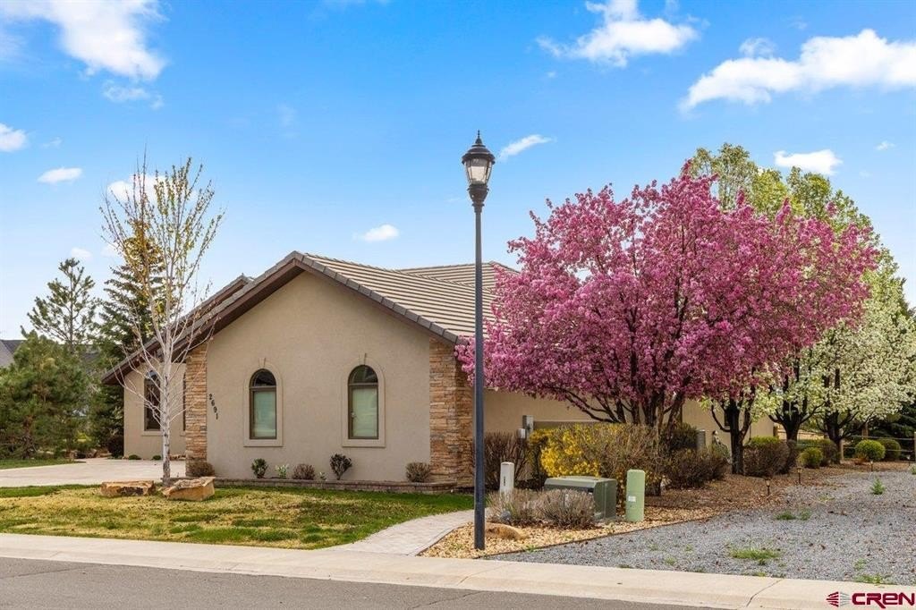 Single Family 4BR 4BA - 2691 Red Cliff Circle, Montrose, CO