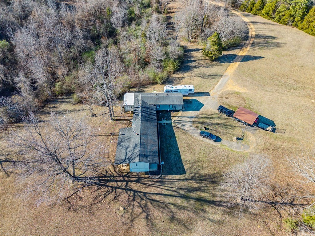 Single Family 3BR 2BA - 8088 Pope Crowder Rd, Pope, MS
