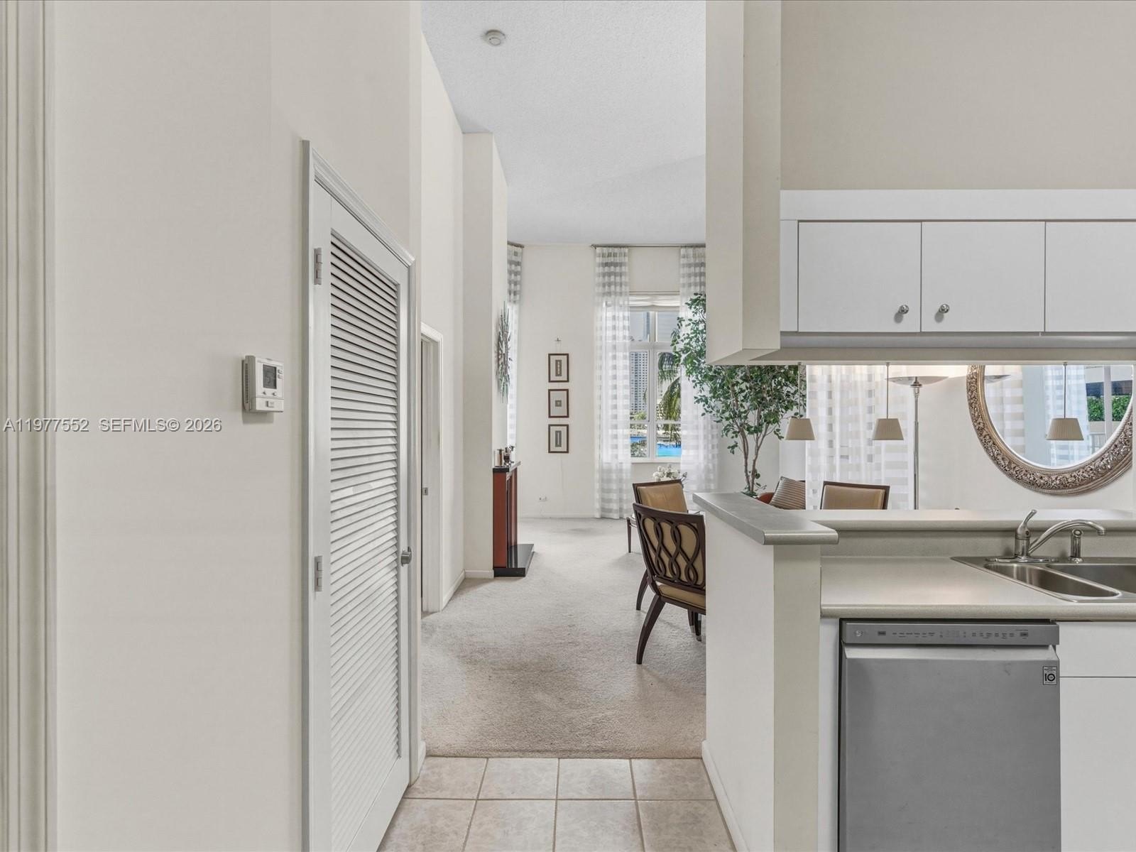 Condo 1BR 2BA - 701 Brickell Key Blvd, Miami, FL