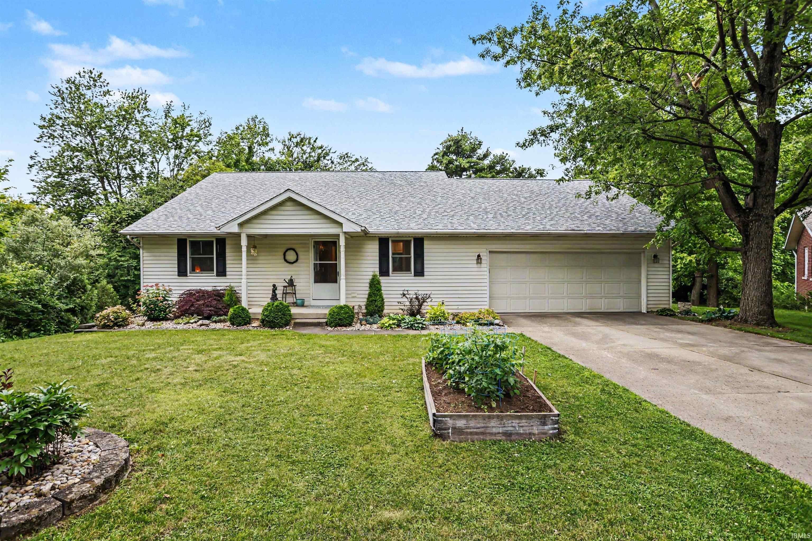Single Family 3BR 2BA - 63199 Lakeside Drive, Goshen, IN