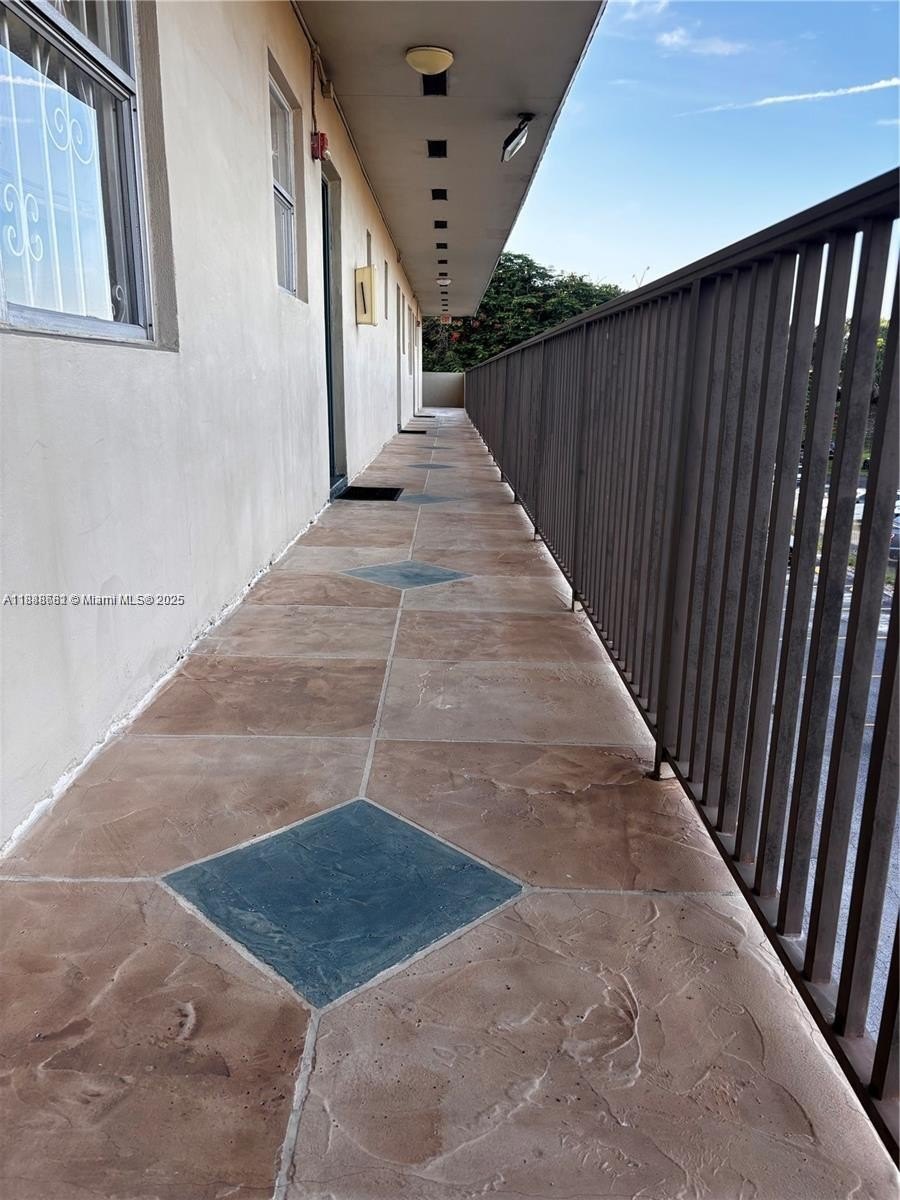 Condo 1BR 1BA - 7505 SW 82nd St, Miami, FL