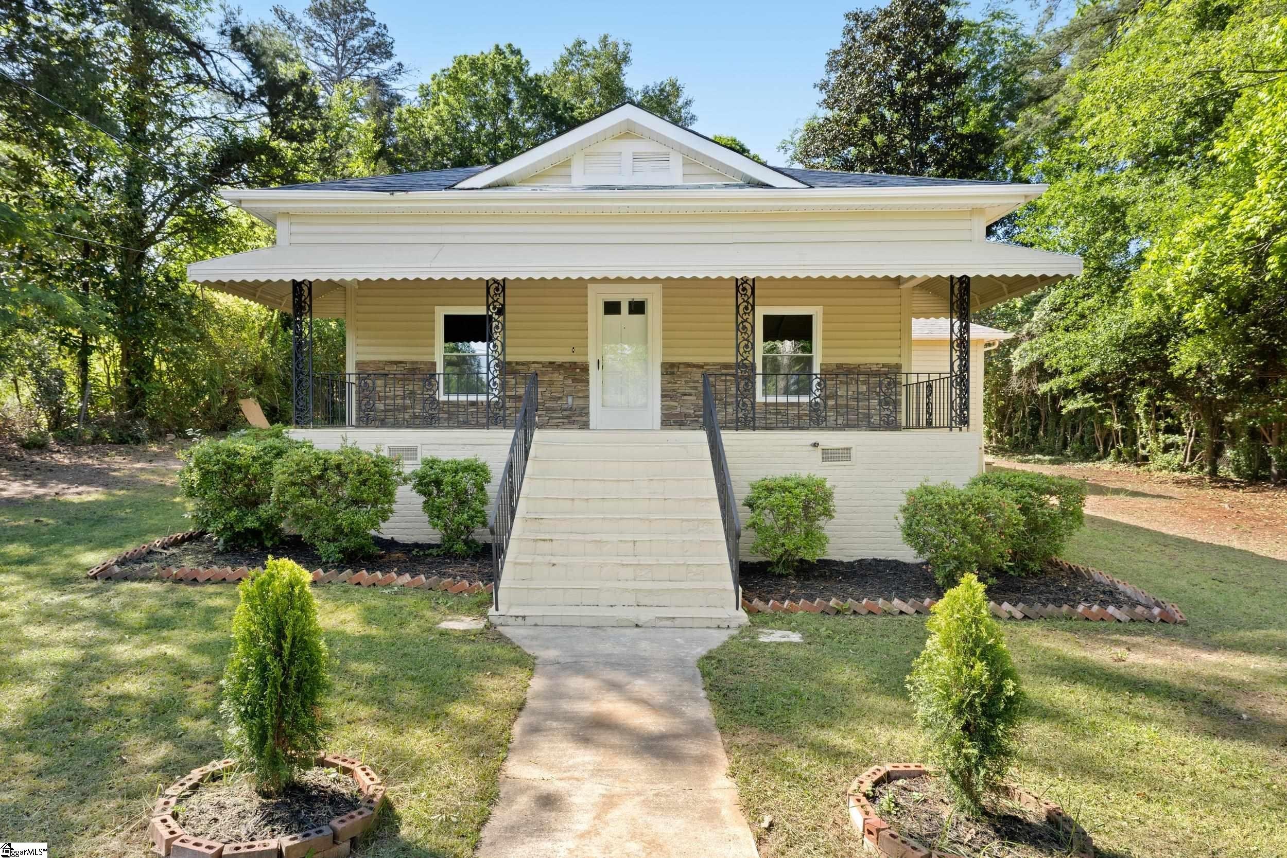 Single Family 3BR 2BA - 122 Sunset Drive, Gaffney, SC