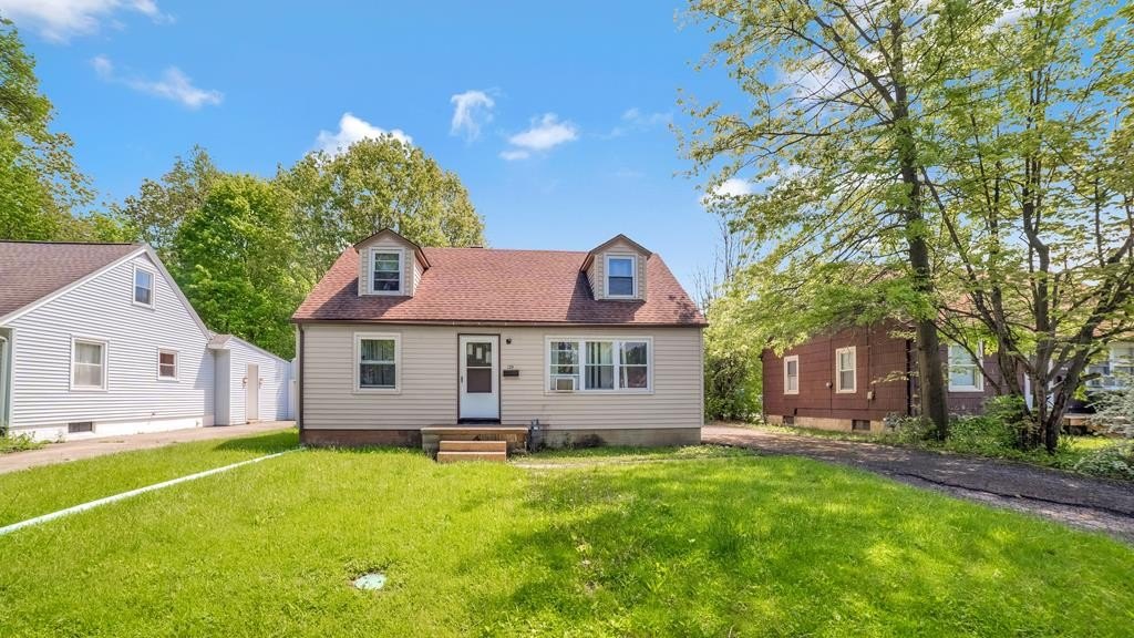 Single Family 3BR 1BA - 129 Fairlawn Ave, Mansfield, OH