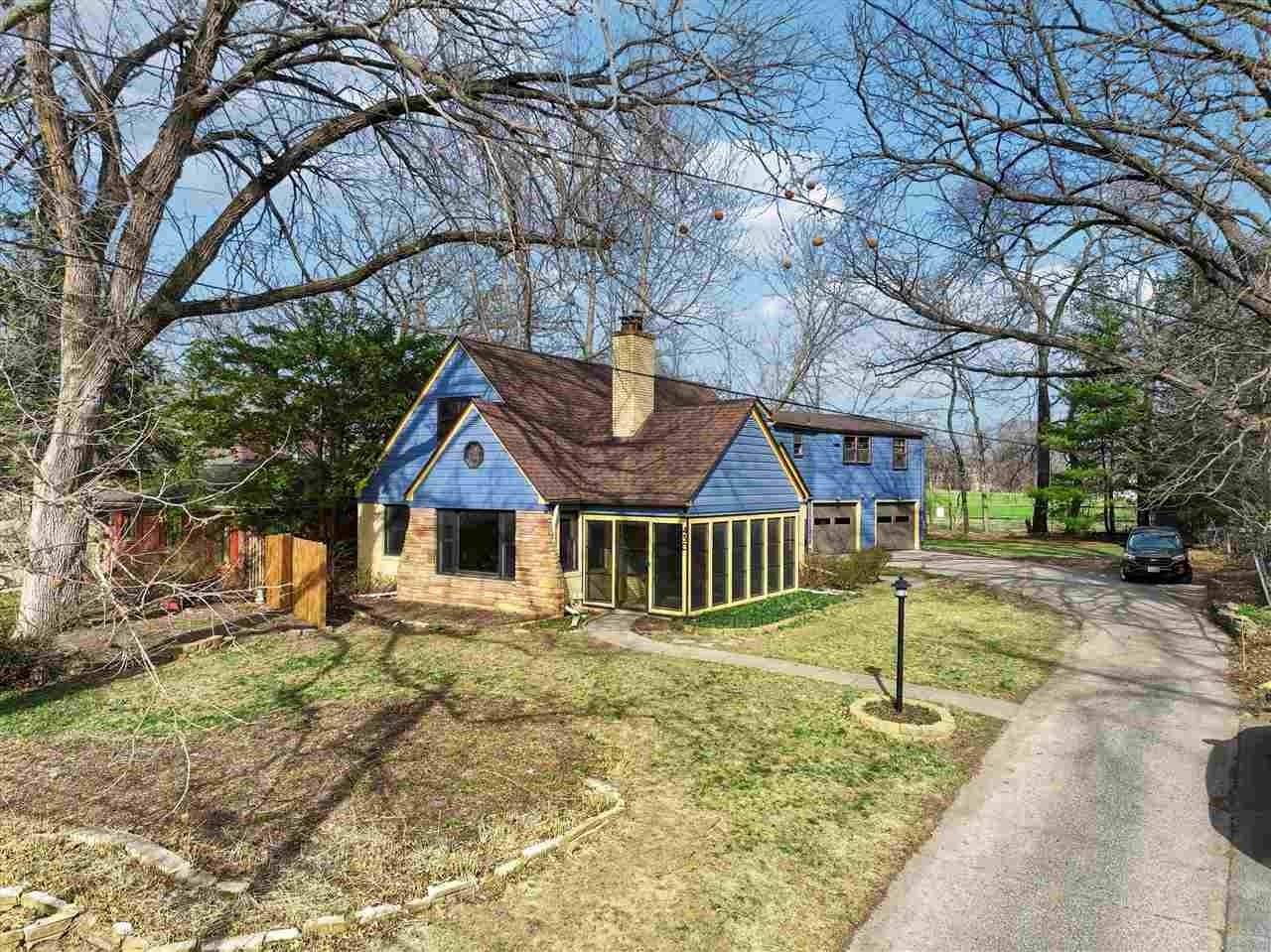 430 Magowan Ave  